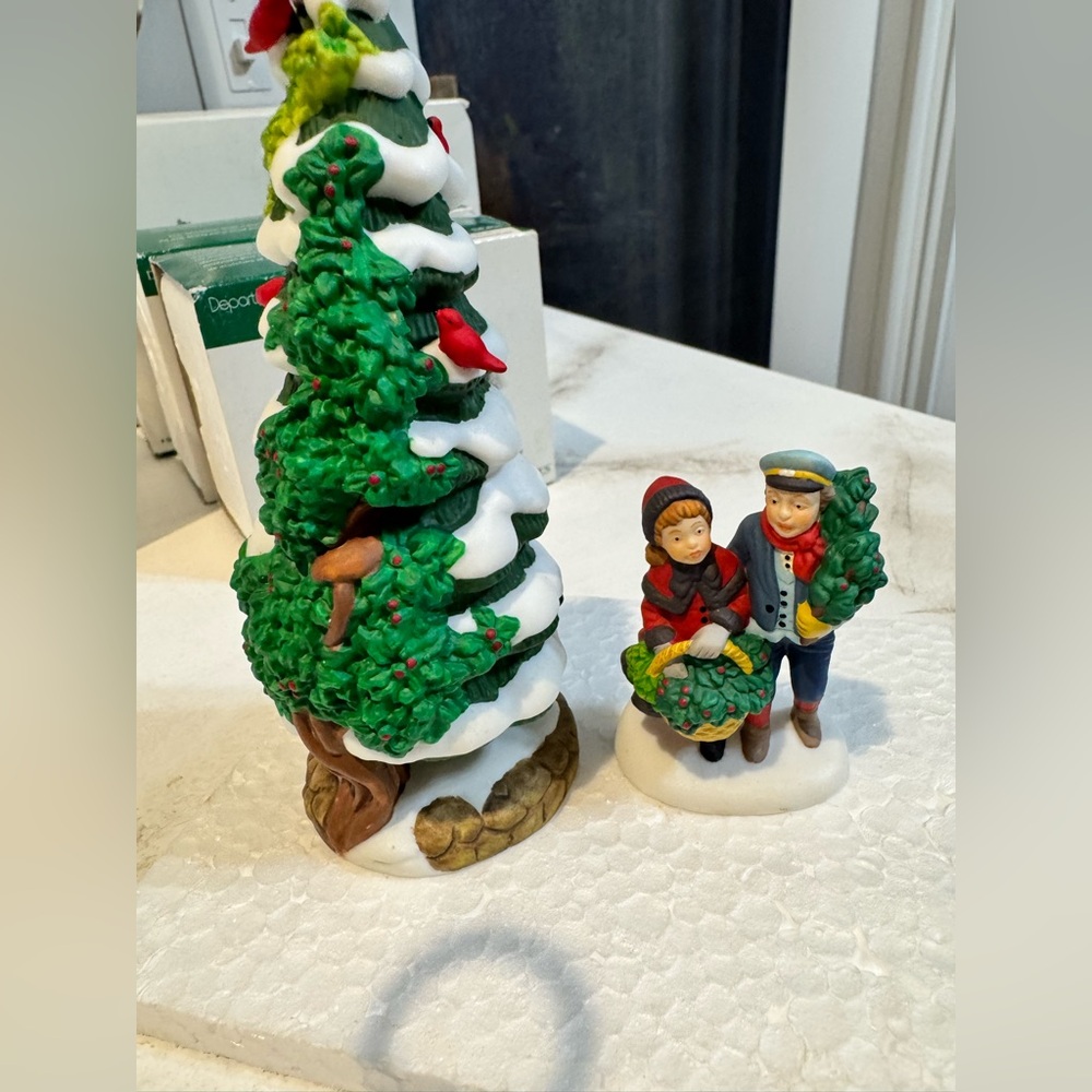 The holly and the ivy